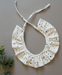 Kragnice za djevojčice - Bijela sa crnim tačkicama